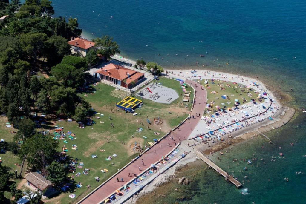 Villa Noa Jacuzzi & Sauna Izola Luaran gambar